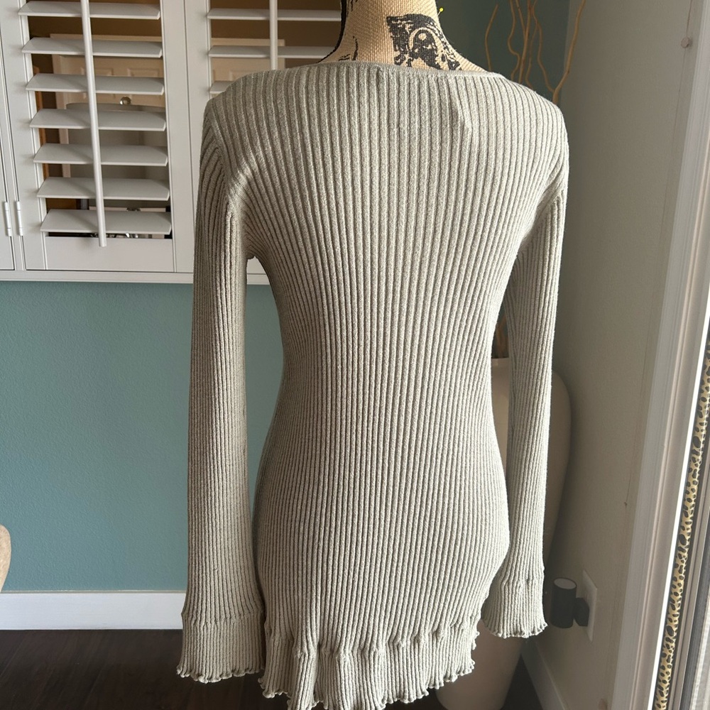 Grey Ribbed Ruffled Bell Sleeve Sweater - Picture 5 of 7